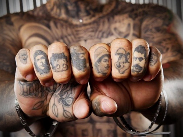 Воровские татуировки и их значение. Татуировки воров в законе